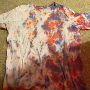 Large Calvin Klein tie dye t-shirt white Red purple